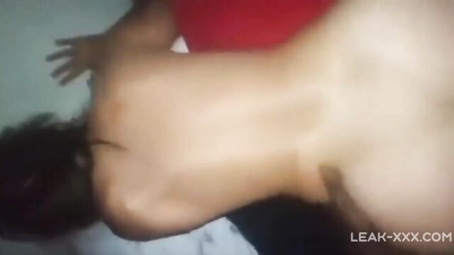 White moaning wife deep fucked by BBC for the first time - 5 image