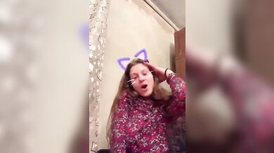 Cute girl in big tit accidentally exposed