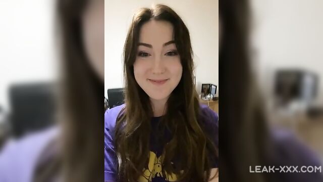 Beautiful girl in transition clip fuck - 3 image