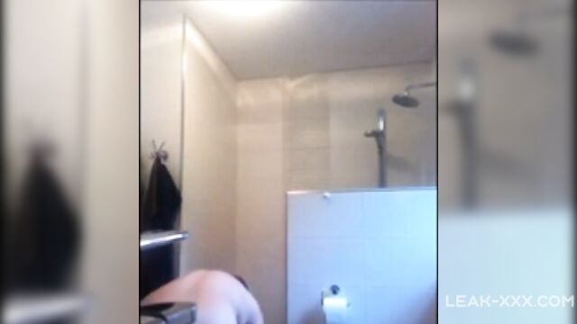 Fat Neighbor naked - 4 image