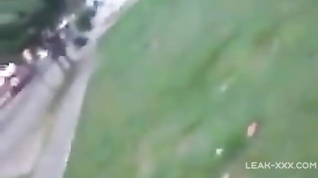 Spanish naked plumpy female baths in public in Valencia city - 4 image