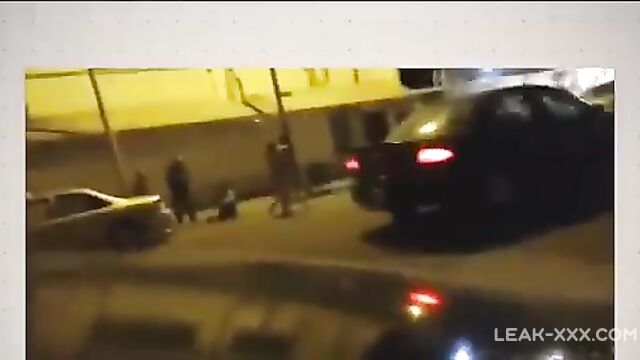 Two mexican girls paraded naked for stealing - 1 image