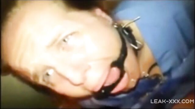 Slave girl paying off her debts Bdsm - 5 image