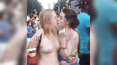 Naked teenagers kissing in the street