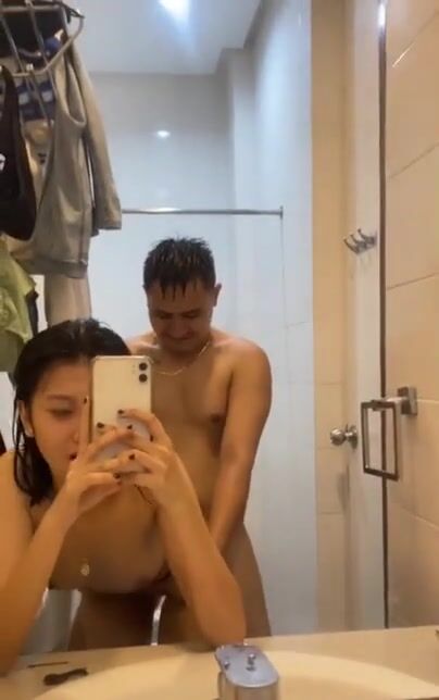 Teen Student Recording Her Getting Backshots