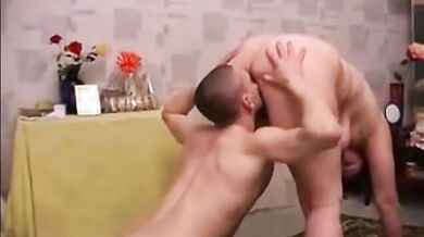 Russian Mommy Pussy Worship