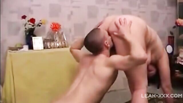 Russian Mommy Pussy Worship