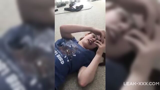 Sister goes naked in front of Brother and Mom - 1 image