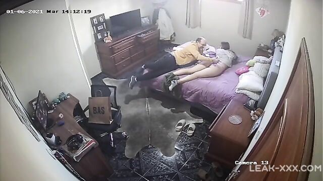 Real Dad and Daughter Massage Hacked IP Cam - 2 image