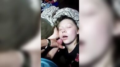 Pranking my sleeping Sister and Cumshot
