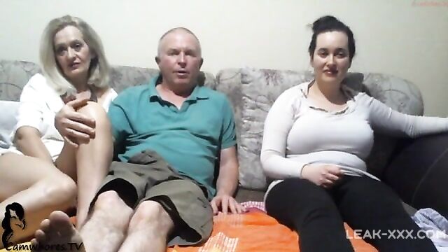Mother, Daughter and Father Incest Family on Webcam Online