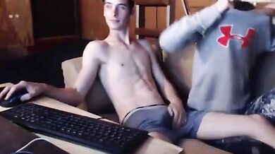 Real Siblings is having a Romantic Date on the couch with a hot fuck on Webcam