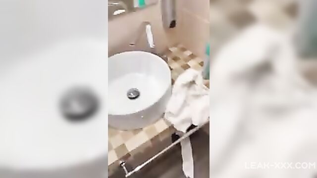 Russian brother gave a blowjob to his sister in the bathroom - 5 image