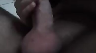 18 yo daughter sucks daddy's big cock on camera