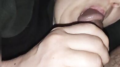 I love living with my mother because of the morning blowjob