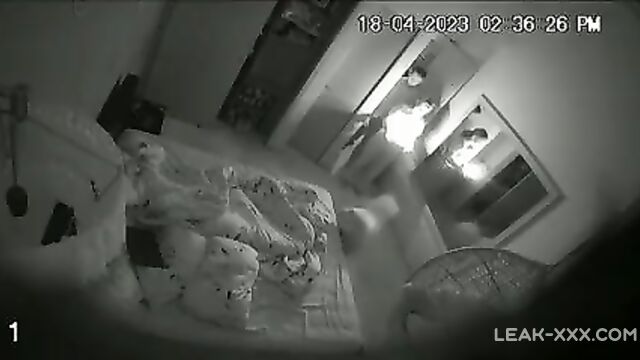Pervert father fucks his daughter while no one is home - 1 image
