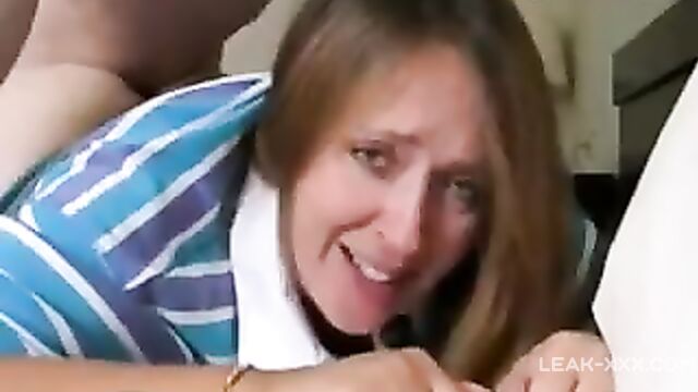 Roug anal sex with pretty mom and her teenage son - 3 image