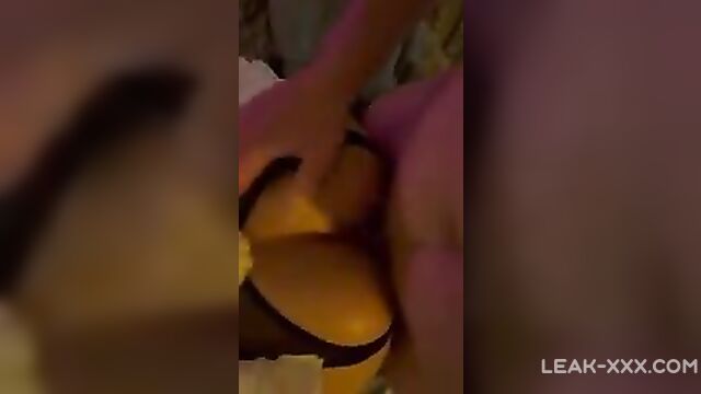 Continuation of sister's fucking doggy style - 5 image